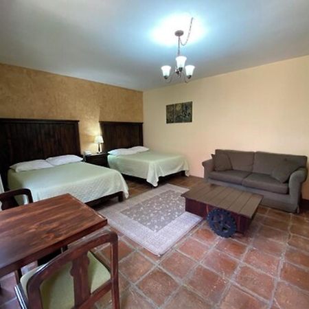 Hotel Collection O Cachito Mio Cholula Esterno foto